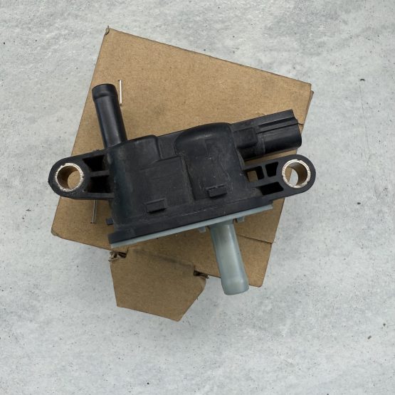 Honda - Acura 36162-RRA-A01 Purge Control Solenoid Valve Assembly